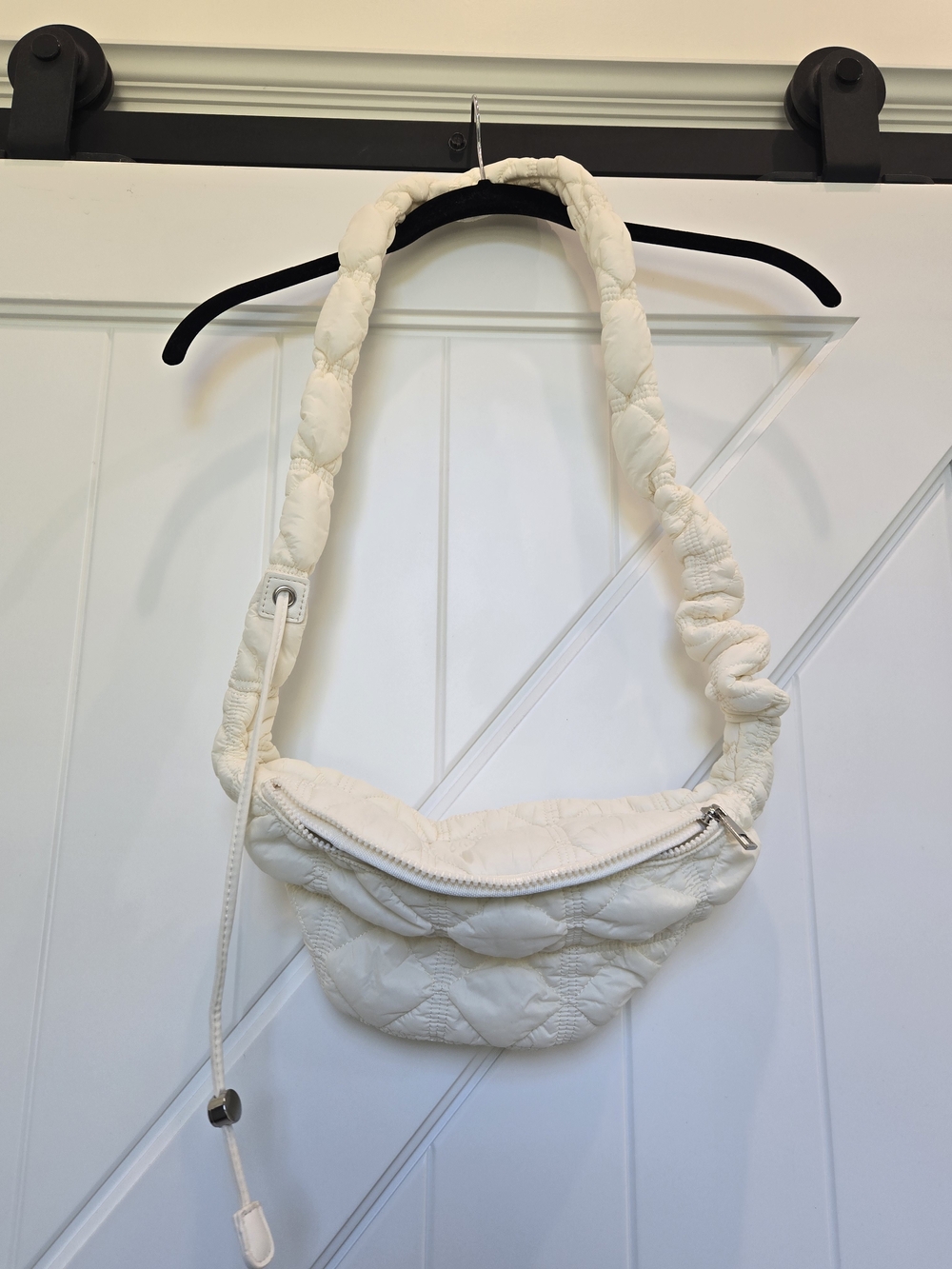 Quilted White Crossbody Bag with Padded Strap